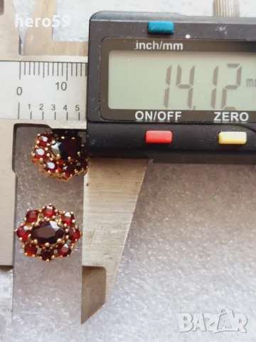 Златни дамски обеци с инкрустирани гранати. Злато 333, снимка 5 - Обеци - 49438690