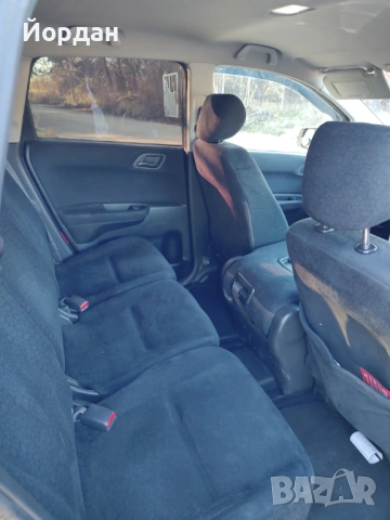 Продава се Honda FR-V, снимка 5 - Автомобили и джипове - 53142944