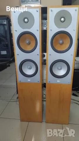 B&W CM 4 Floorstanding Speakers 