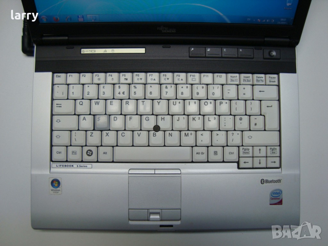 Лаптоп Fujitsu-Siemens Lifebook S7210 на части