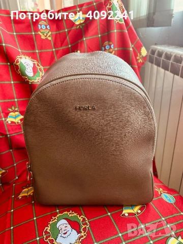 Дамска раница Furla