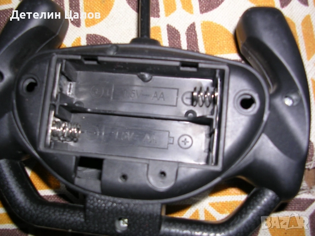 Два броя дистанционно за радиоуправляеми коли автомобили джипчета, снимка 7 - Електрически играчки - 52906651