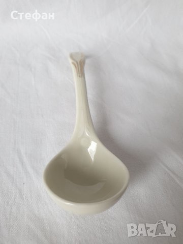 Порцеланова лъжица с позлата, снимка 4 - Антикварни и старинни предмети - 40294690