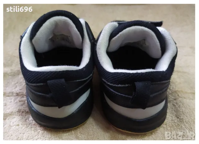 ДЕТСКИ МАРАТОНКИ NIKE ОРИГИНАЛНИ., снимка 3 - Детски маратонки - 48755709