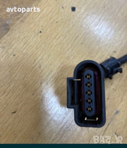 Audi a3 8p 1.9tdi 105кс EGR Клапан, снимка 4 - Части - 40555499