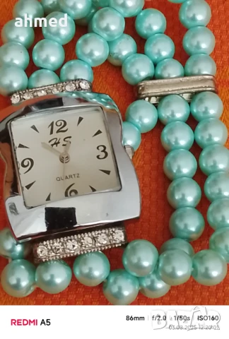 Красив часовник сес стъклени перли