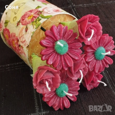 Цветен букет от ароматни восъчни свещи, снимка 4 - Подаръци за жени - 53658295