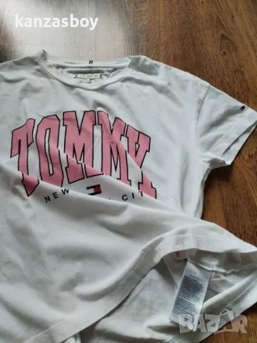Tommy Hilfiger Contrast Varsity Logo - страхотна юношеска тениска 164см., снимка 6 - Детски тениски и потници - 50432679