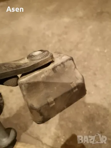 Bmw e87 ауспух, снимка 3 - Части - 47553650