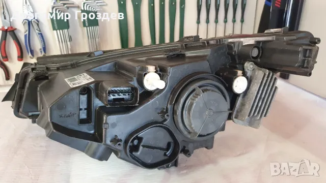 Оригинален, оборудван десен фар за BMW i3 / БМВ и3 (2013-2017), снимка 9 - Части - 50099735