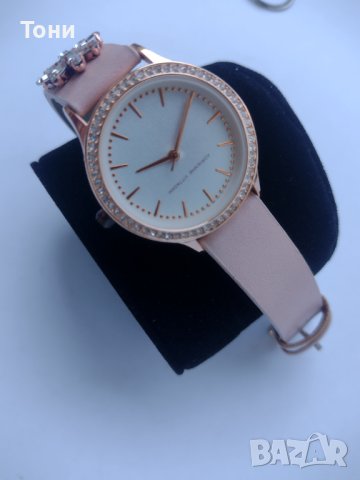 Дамски часовник Adrienne Vittadini rose gold watch, снимка 2 - Дамски - 41578203