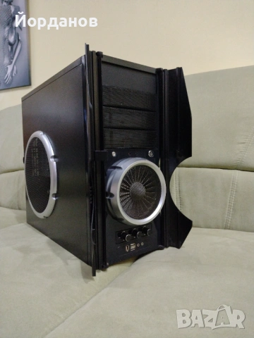 Продавам четериядрен бюджетен геймърски компютър , снимка 3 - Геймърски - 53666010