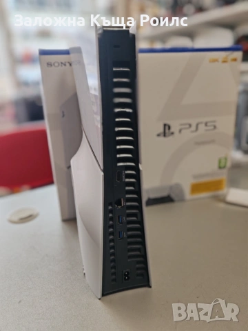 PlayStation 5 Disk Edition 1TB с 1 джойстик, HDMI и захранване – като нов, снимка 3 - PlayStation конзоли - 53642870