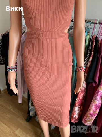 Дълга рокля размер XS, снимка 7 - Рокли - 40754698