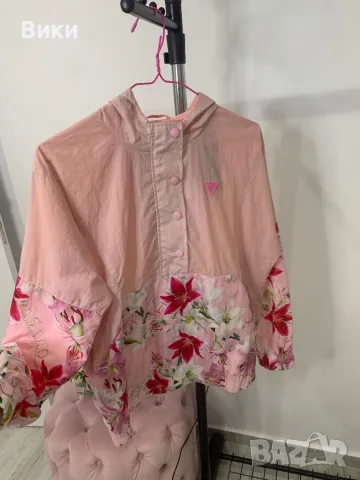 Guess ветровка размер S-M, снимка 7 - Спортни екипи - 48702185