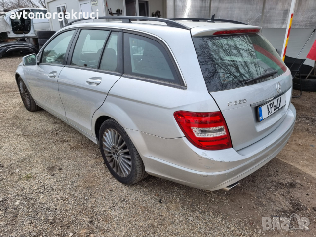 Mercedes C220 CDI facelift W204 2012г. на части, снимка 3 - Автомобили и джипове - 36333142