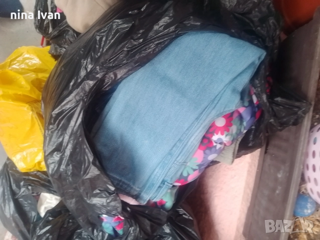 продавам детски дрехи за момиче на 4 години и за малки бебета 0-3 месеца , снимка 6 - Детски комплекти - 52360084