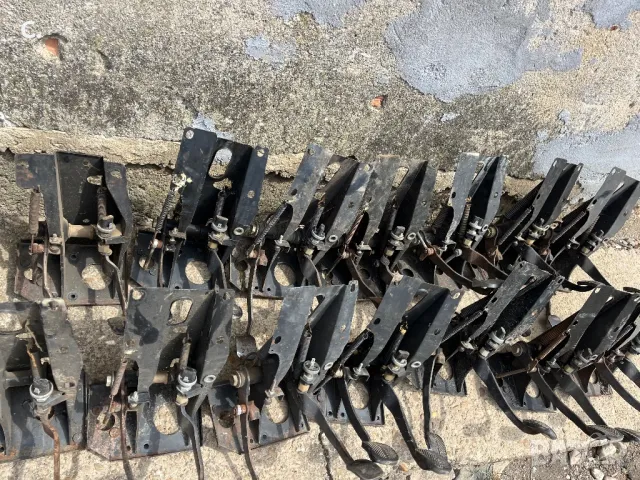 Конзола педали съединител спирачка ваз Лада Жигули -Lada2101/2107/2121/21213, снимка 2 - Части - 47949164