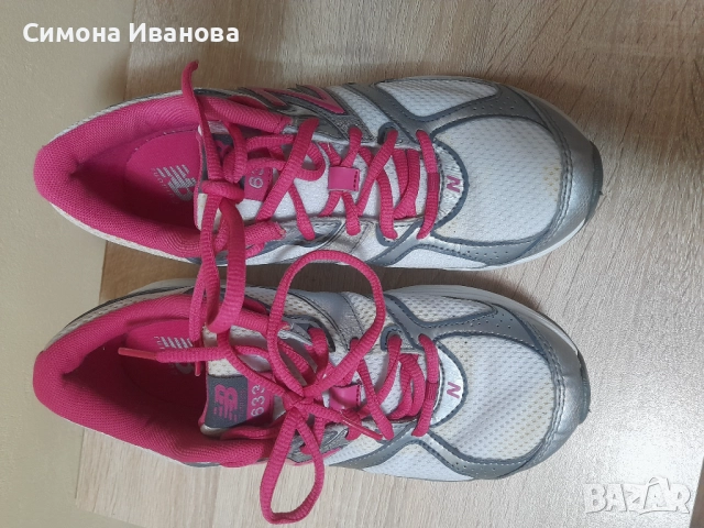 Дамски маратонки New balance, снимка 2 - Маратонки - 52668231