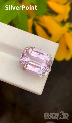 Кунзит baby pink с швейцарски сертификат , снимка 2 - Други - 53732107