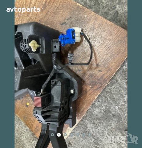 Fiat ducato 2012година 2.3jtd 130ks Комплект педали, снимка 2 - Части - 40718032