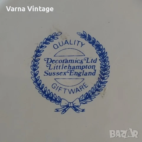 Рядка колекционерска порцеланова малка чиния.Първият британски броненосец HMS Warrior, 1860 г. Англи, снимка 4 - Колекции - 50703449