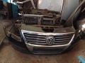 Предна броня с решетка халогени за Фолксваген Пасат 6 , снимка 3