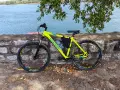 Carver 28" Електриков цвят, снимка 1