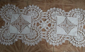  покривка плетена на една кука 95/45см бял, снимка 1