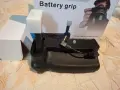 Фотоапарат Canon RP +2 нови батерии + чисто нов батериен грип., снимка 4