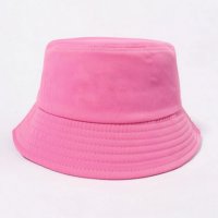 Изчистена дамска шапка тип идиотка в розов цвят, снимка 1 - Шапки - 41737113