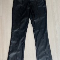Нов дамски кожен панталон, снимка 1 - Панталони - 41243912