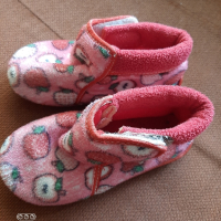 Бебешки пантофки, снимка 1 - Бебешки обувки - 44690447