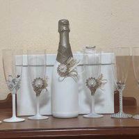 Сватбен чаши, снимка 1 - Сватбени аксесоари - 44411995