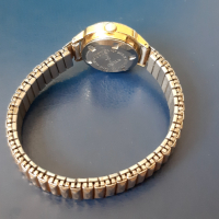 Дамски Механичен самонавиващ часовник Сейко , снимка 4 - Антикварни и старинни предмети - 44513235