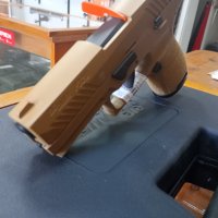 Газов пистолет Sig Sauer P320 TAN 9mm P.A.K., снимка 4 - Газово оръжие - 42429790