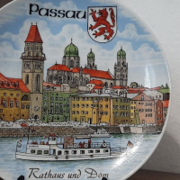 Декоративна винтидж порцеланова стенна чиния Passau 19x19см, снимка 2 - Други - 36485349