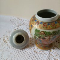 Азиатска купа, ваза с капаче, снимка 1 - Вази - 34229669