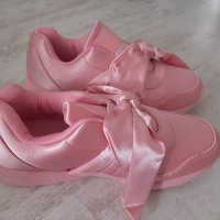 Нови кукленски кецове , снимка 2 - Дамски ежедневни обувки - 41409956