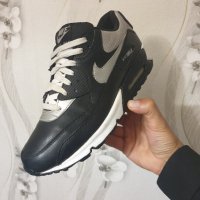 оригинални маратонки Nike Air Max 90 Black номер 42.5, снимка 8 - Маратонки - 42630010