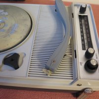 Vintage  Aiwa P -172 ,3 Band Radio Phonograph 1966's, снимка 9 - Радиокасетофони, транзистори - 35959182