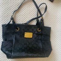 Продавам маркова чанта Louis Vuitton, снимка 4 - Чанти - 41564697