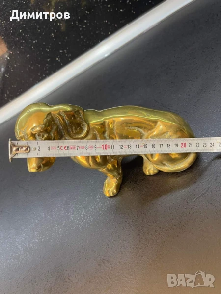 Масивна месингова  пластика на куче, снимка 1