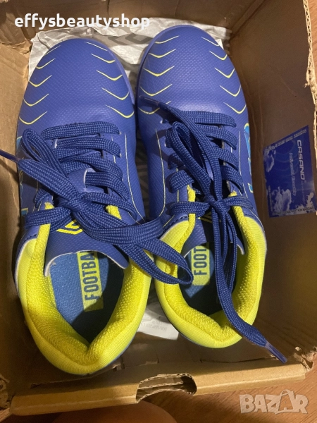 Футболни стоножки Umbro, снимка 1