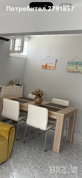 Маса с   4 стола , снимка 1