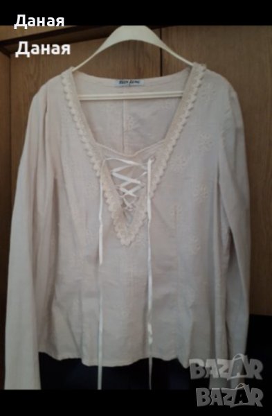 Дамска модерна блузка, снимка 1