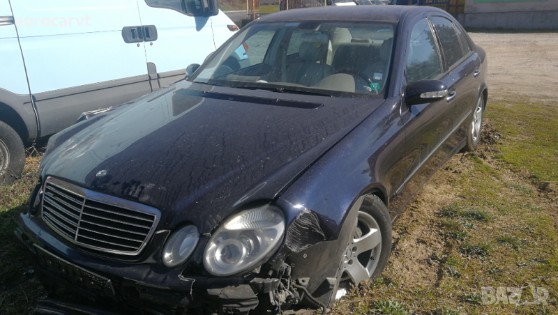 на части Mercedes-Benz E 320 CDI (W211), снимка 1