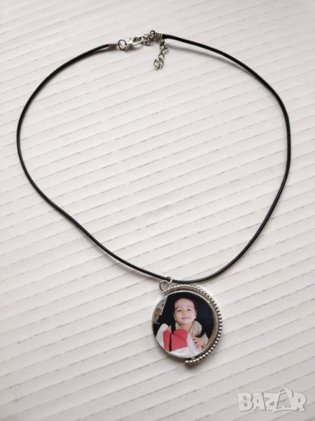 Колие със снимка   , снимка 1