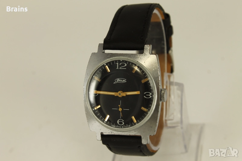 1970's ЗИМ Стар Руски Ръчен Часовник, снимка 1