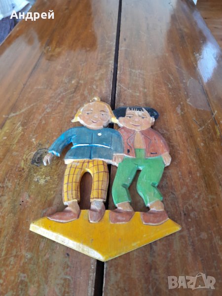 Стара дървена декорация Макс и Мориц, снимка 1